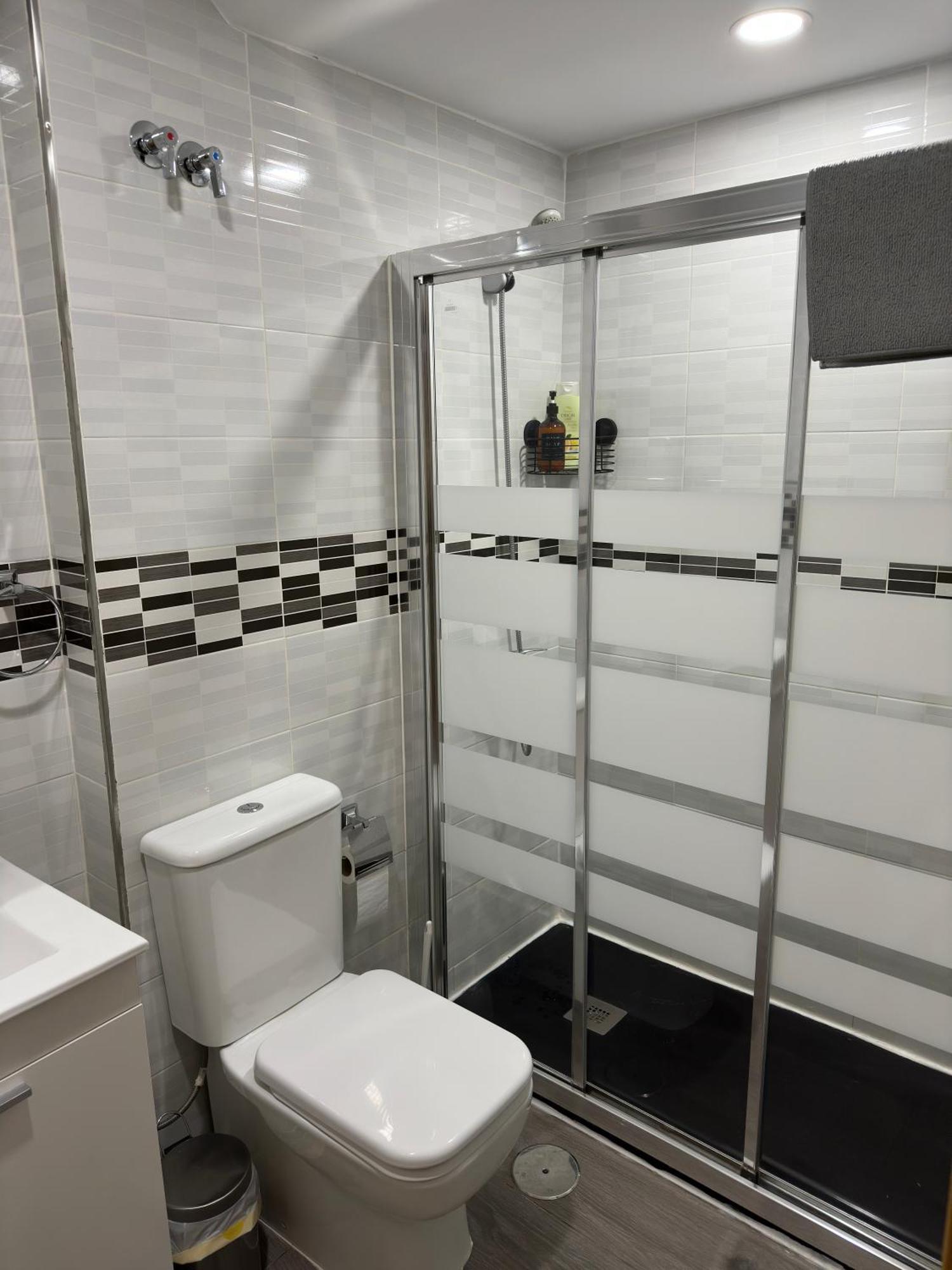 Manrique Rooms مالقة المظهر الخارجي الصورة